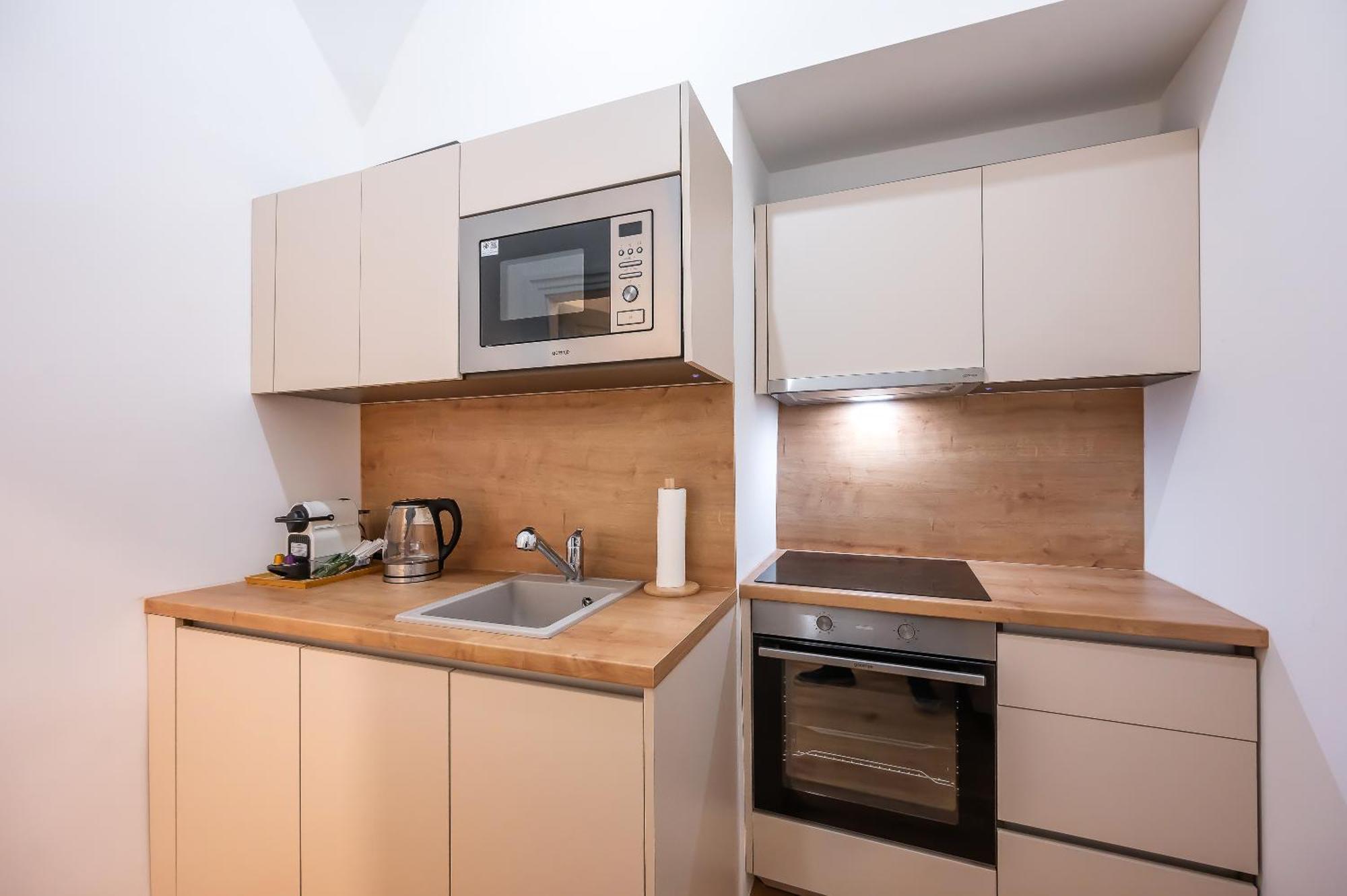 Diamond Apartment *